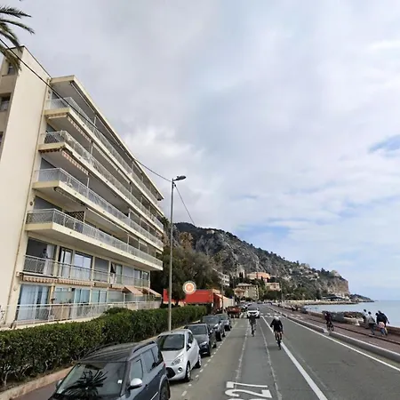 Le Chateau St Louis - Giotto - Studio Climatise Avec Agreable Terrasse Directement Face A La Mer Mae-5584